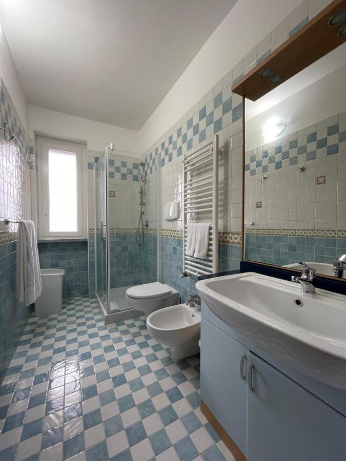 Il Vecchio Carrubo - Villa Con Piscina A Sfioro Macchia di Monte المظهر الخارجي الصورة